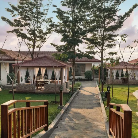 The White Resort and Spa Pawna