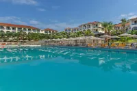 Akrathos Beach Hotel - Romantic