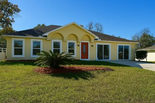Spacious 4Br Retreat w/Heated Pool, Near Weeki Wachee Springs