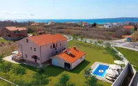 Apartments Armitage - 3-Star