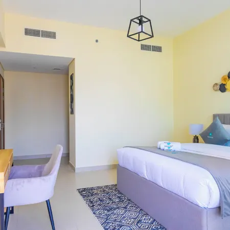 Bloomfields 1BR Canal The View Raha Отели рядом с достопримечательностью «Торговый центр Mazyad»