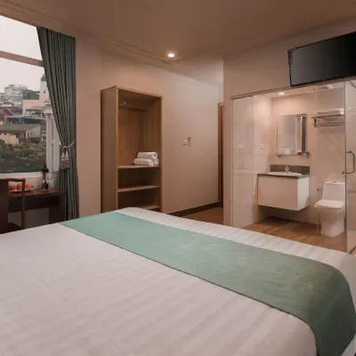 Maison d'Hanoi Hotel Các khách sạn gần Hoàng thành