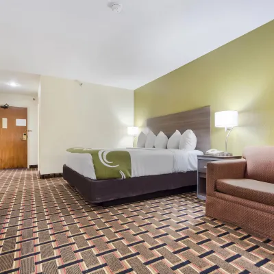 Quality Inn Lincoln Cornhusker Hotels near Lincoln Memorial Stadium