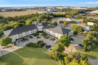 Days Inn & Suites by Wyndham DeSoto - gimnasio