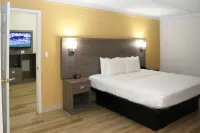 Motel 6 Aurora, CO - Medical Center - Pools