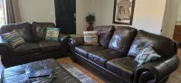 Hacienda de Horacio a 3 bedroom w/2 king beds, private patio and parking.