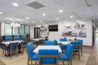 La Quinta Inn & Suites by Wyndham Clarksville - Desayuno