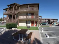 Palms Inn & Suites Hotels in Palmdale