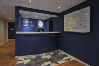 Travelodge Newbury Tot Hill - parking