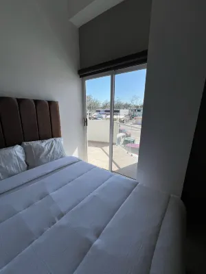 Antonios Miramar Hotel