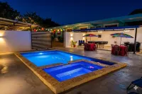 Villa Stephanie Your Perfect Getaway with Free Pool Table - Villas