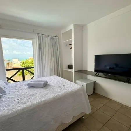 Breeze Hotel