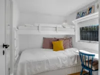"Rutha" - 45m from the Sea - 4 estrellas