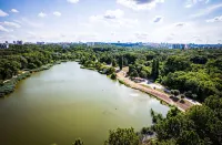 Park & Lake Skyline 1BD flat