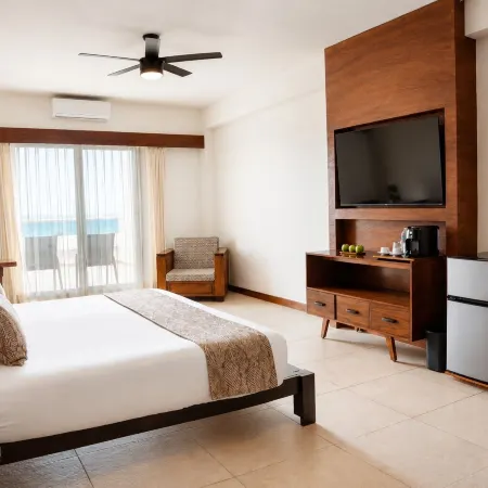 The Mint Resort Isla Mujeres
