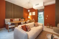 Vandenbranden Suites - Homestays