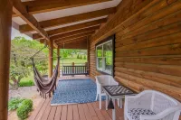 Relaxing family friendly cabin that lets you escape and enjoy nature