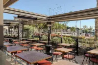 Metaxa Hotel - Urban Boutique Living - parking