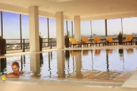 ريجنسي بالاس عمان - مسبح