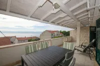 Apartments Klisovic - con vistas al mar