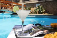 Hotel Fortin Plaza - Pools