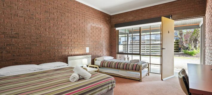 The Harrietville Snowline Hotel Hotels in Bright