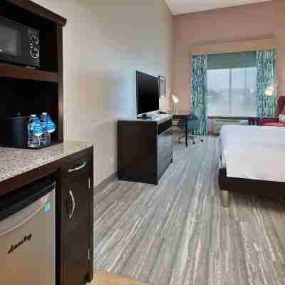 Hilton Garden Inn Akron Rooms