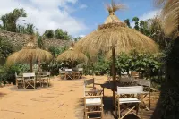 L'Oasi Villaggio Albergo - 3 estrellas