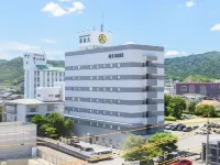 Hotel Kiraku Các khách sạn gần Ga Yahara