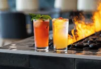 Holiday Inn 波特蘭BY灣 - 酒吧
