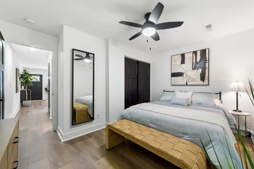 Modern 1BD Condo - Downtown Walkable to F&M Bank Arena - 4-Star