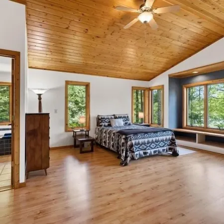 Lang Lodge 3 Bedroom Cabin