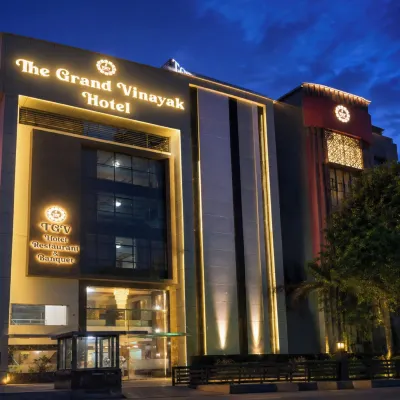 The Grand Vinayak Hotel Отели рядом с достопримечательностью «Храм Сомнатх»