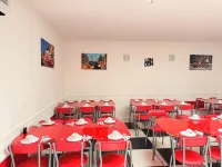 Bluedaws Private Hotel - 2-Star