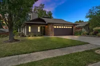 1 5 Miles to Mizzou Spacious Updated Home - Homestays