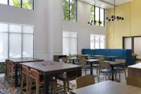 Hampton Inn & Suites Austin-Lakeway - Aamiainen