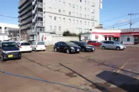 Hotel New Green Tsubame Sanjo - parking