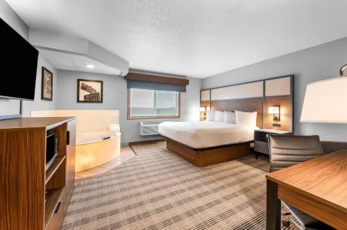 AmericInn by Wyndham Sauk Centre - 2つ星