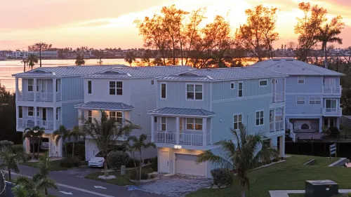 Hunters Point Resort and Marina Mainsail - Private Pool