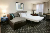Residence Inn Dallas Addison/Quorum Drive - Kitchens