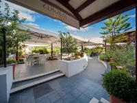 Magri's Hotel Hotels near Chiaia