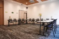 Hotel Distrito ZF - parking