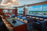 Montreal Airport Marriott in-Terminal Hotel - bar