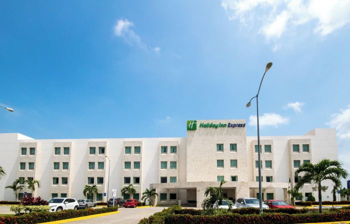 Holiday Inn Express Paraiso Dos Bocas by IHG