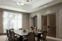 Courtyard Hamilton - 3-Star