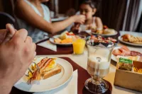 Staybridge Suites DAWSON CREEK by IHG - breakfast