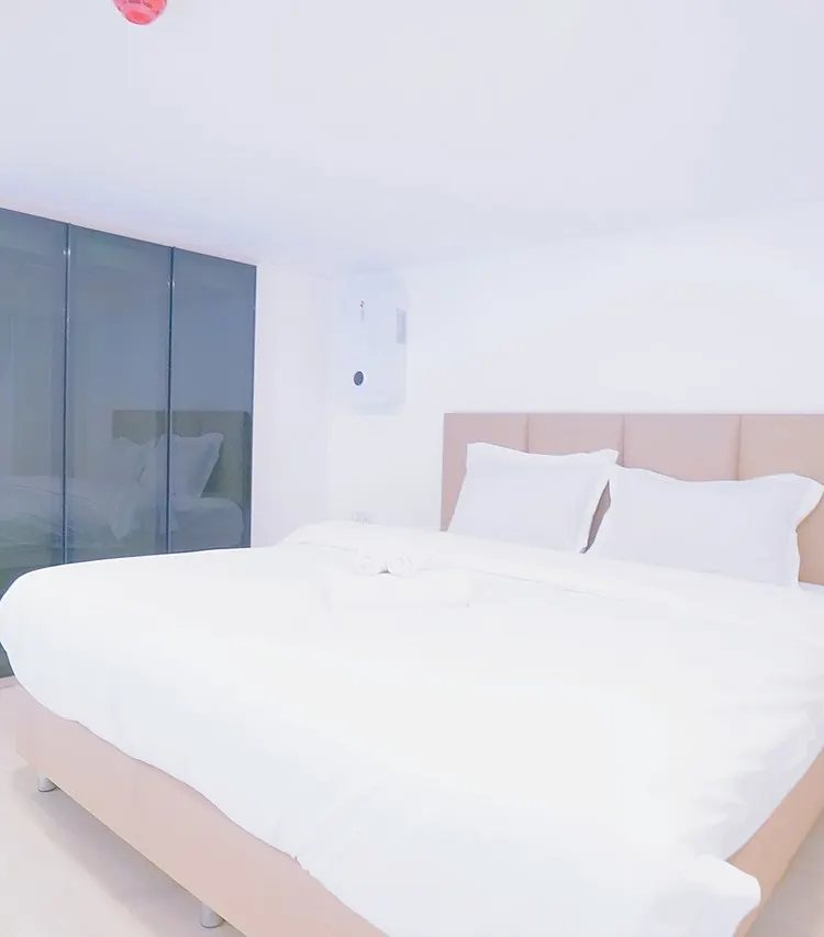 Timeless One-Bedroom Suite with One Living Room