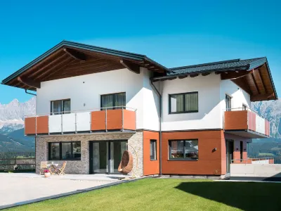 Smaragd Hotels in 