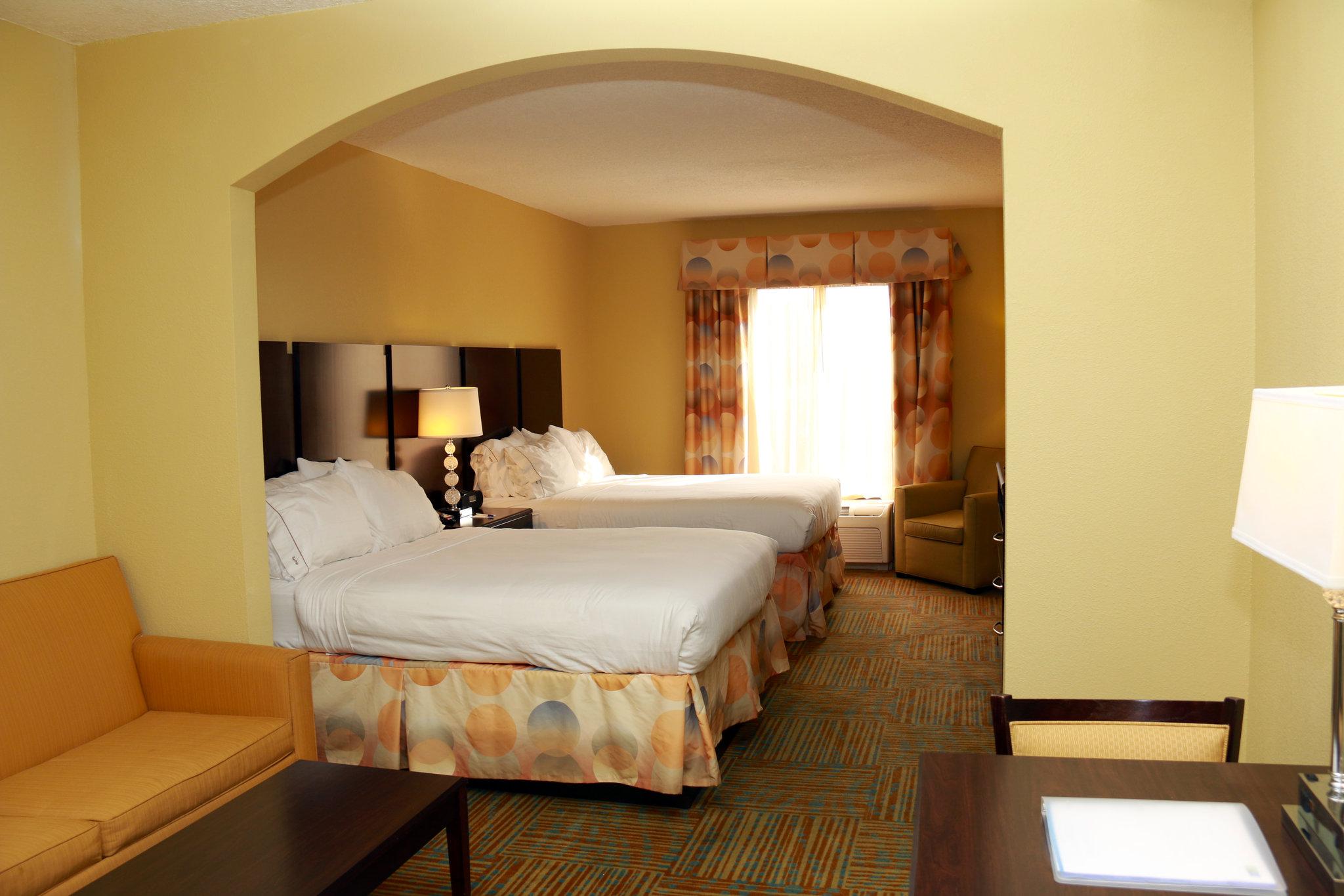 Holiday Inn Express Hotel & Suites Perry, an Ihg Hotel