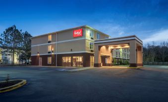 Red Roof Inn & Suites Biloxi